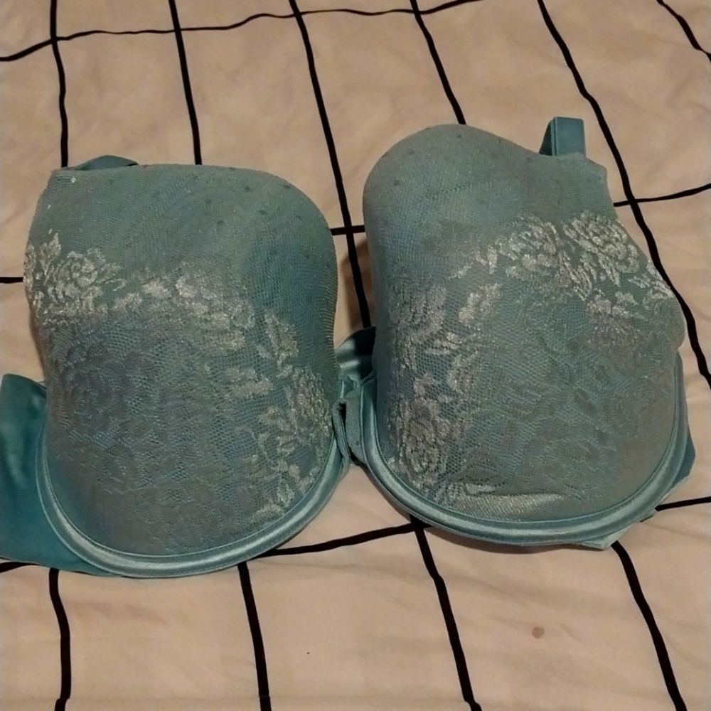 Push up satin bra